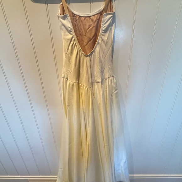 PENCHE Size Adult Medium Ivory Lyrical Dance Dress - Picture 4 of 5